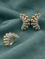 Серьги из золота c бриллиантами