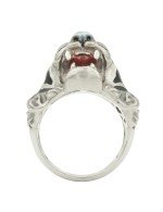 Кольцо из белого золота c эмалью