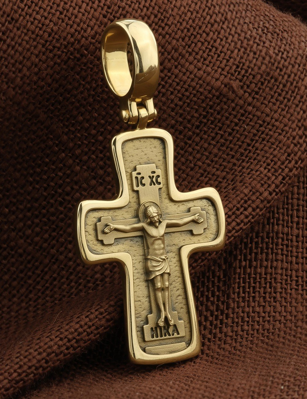 Крест из лимонного золота