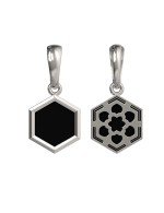 Подвеска из белого золота c ониксом