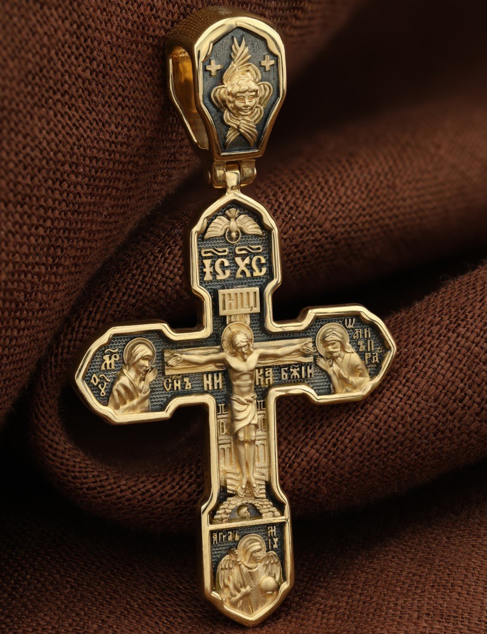 Крест из лимонного золота