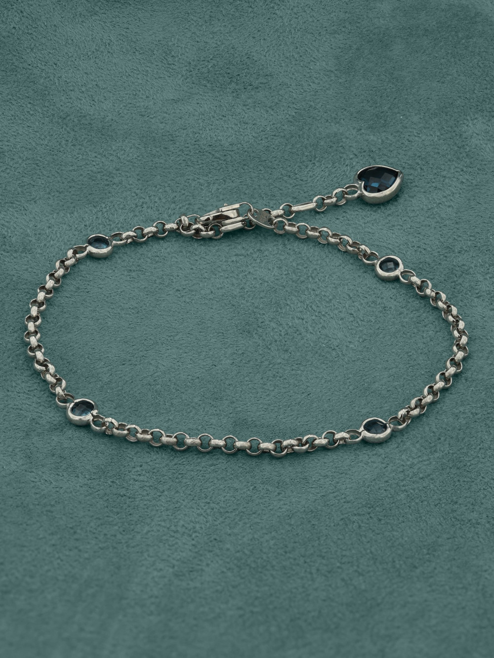 Браслет из белого золота 585 пробы c топазом London