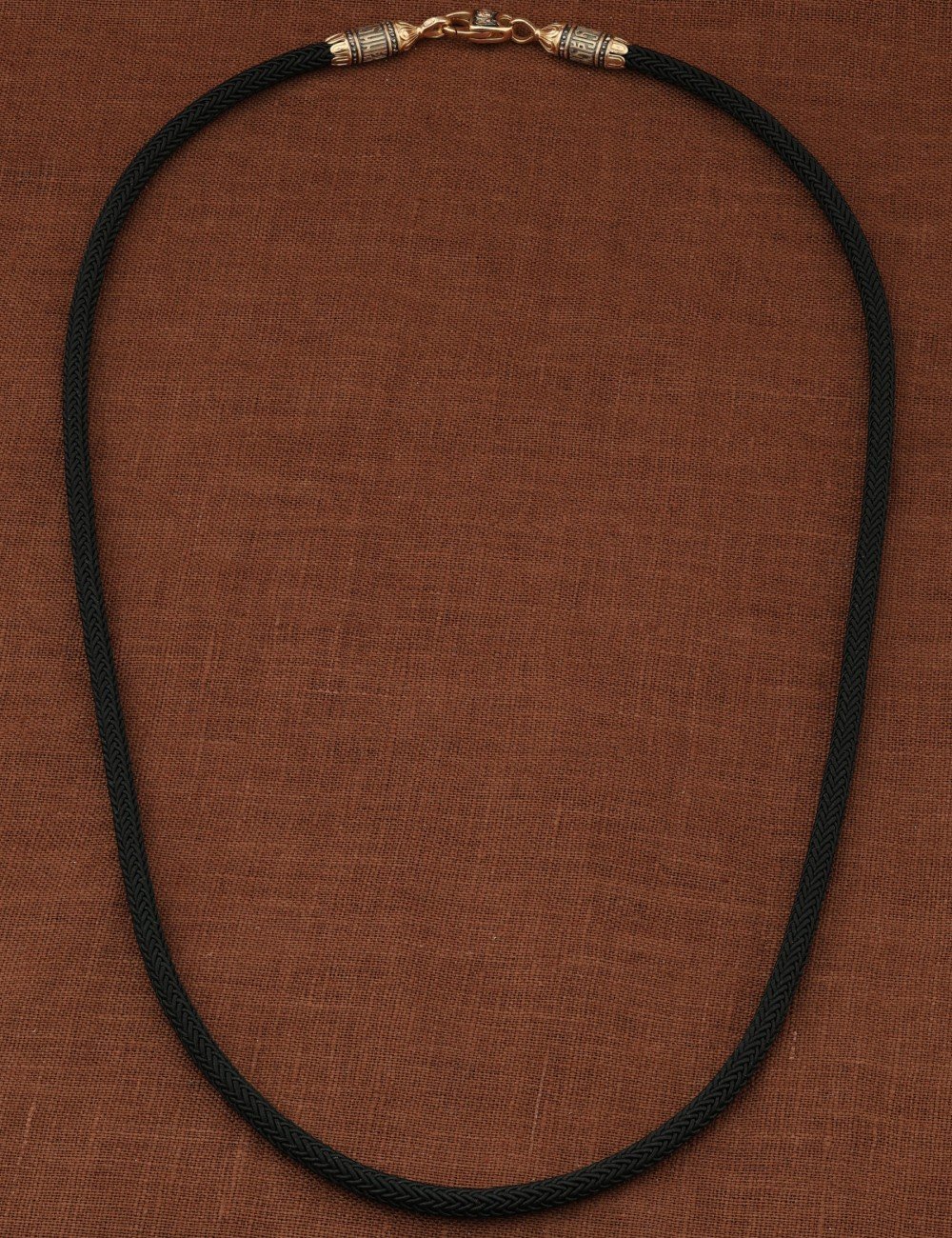 Шнурок шёлковый из золота c шёлковым шнурком