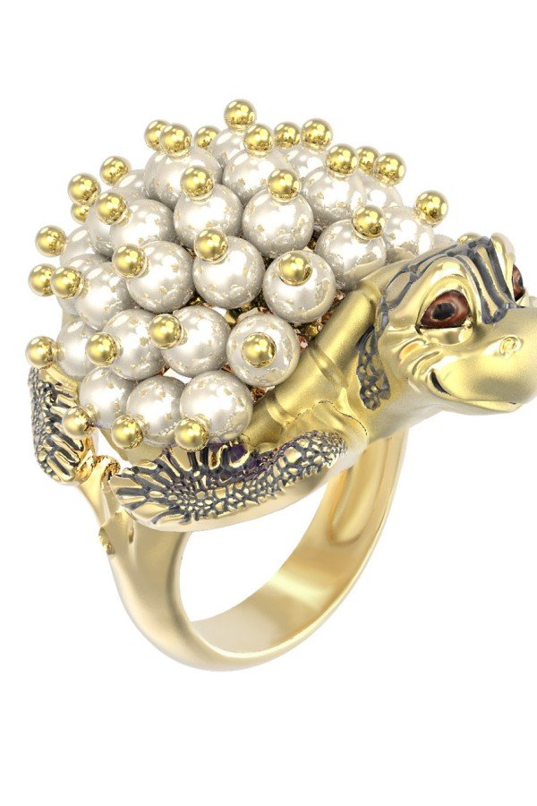 Кольцо из лимонного золота c эмалью и жемчугом