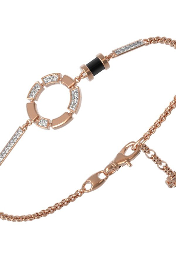 Браслет из золота c бриллиантами и ониксом