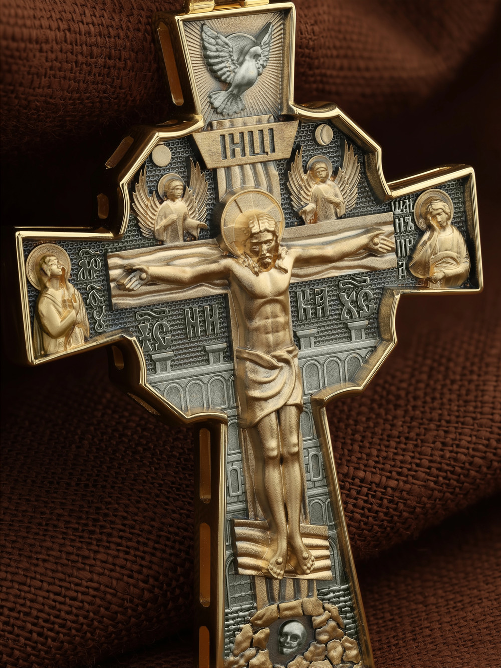 Крест из лимонного золота 585 пробы