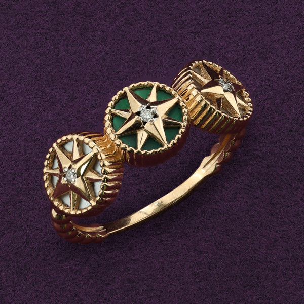 Кольцо из красного золота 585 пробы c бриллиантами, малахитом и перламутром