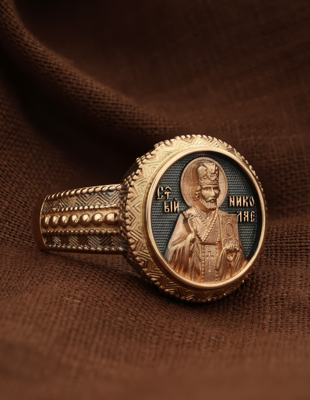 Кольцо из красного золота 585 пробы