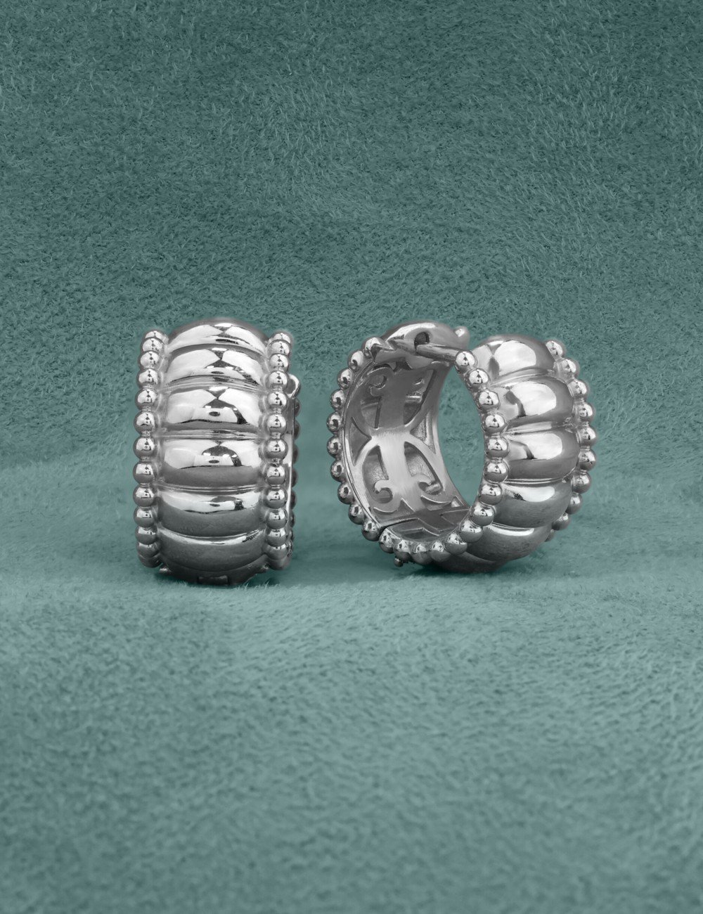 Серьги из белого золота