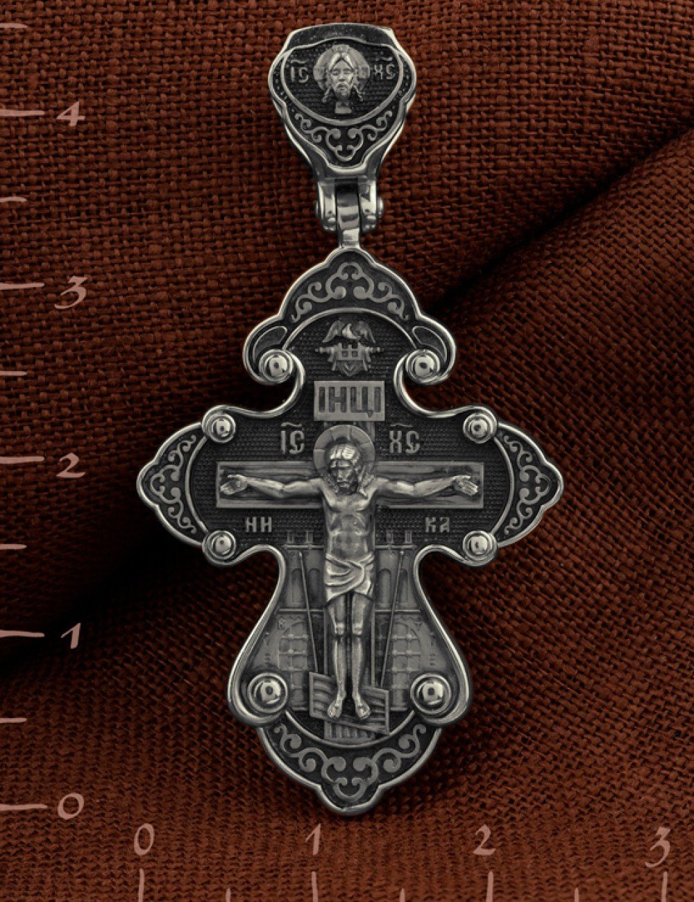 Крест из белого золота