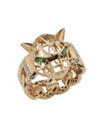 Кольцо из золота c бриллиантами и изумрудом