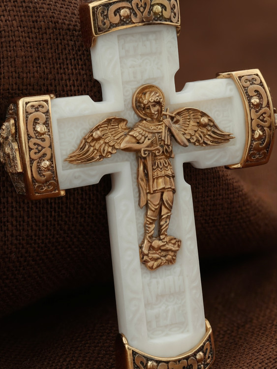 Крест из красного золота 585 пробы c бивнем мамонта