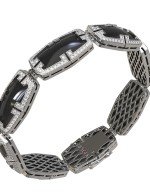 Браслет из белого золота c бриллиантами, рубином и ониксом