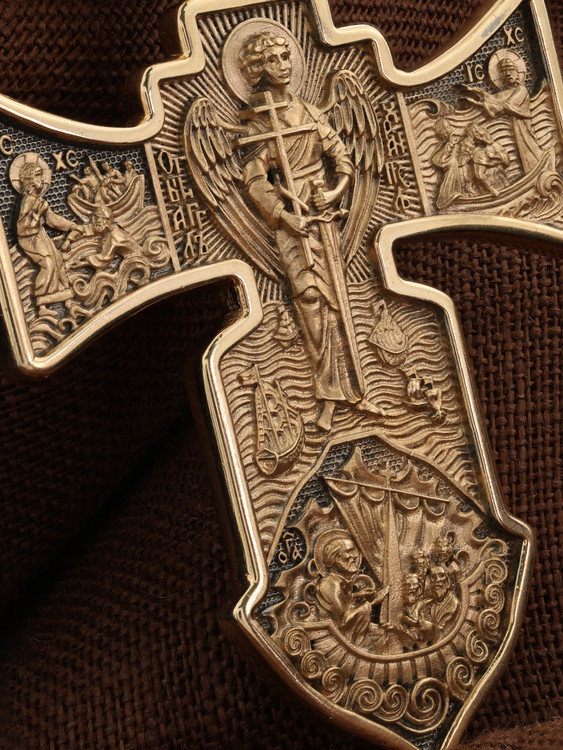 Крест из красного золота 585 пробы