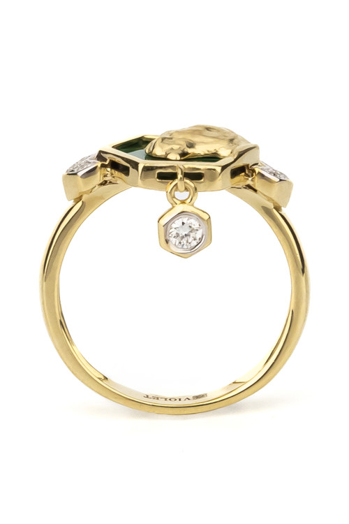 Кольцо из лимонного золота 585 пробы c бриллиантами и малахитом