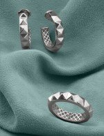 Серьги из белого золота