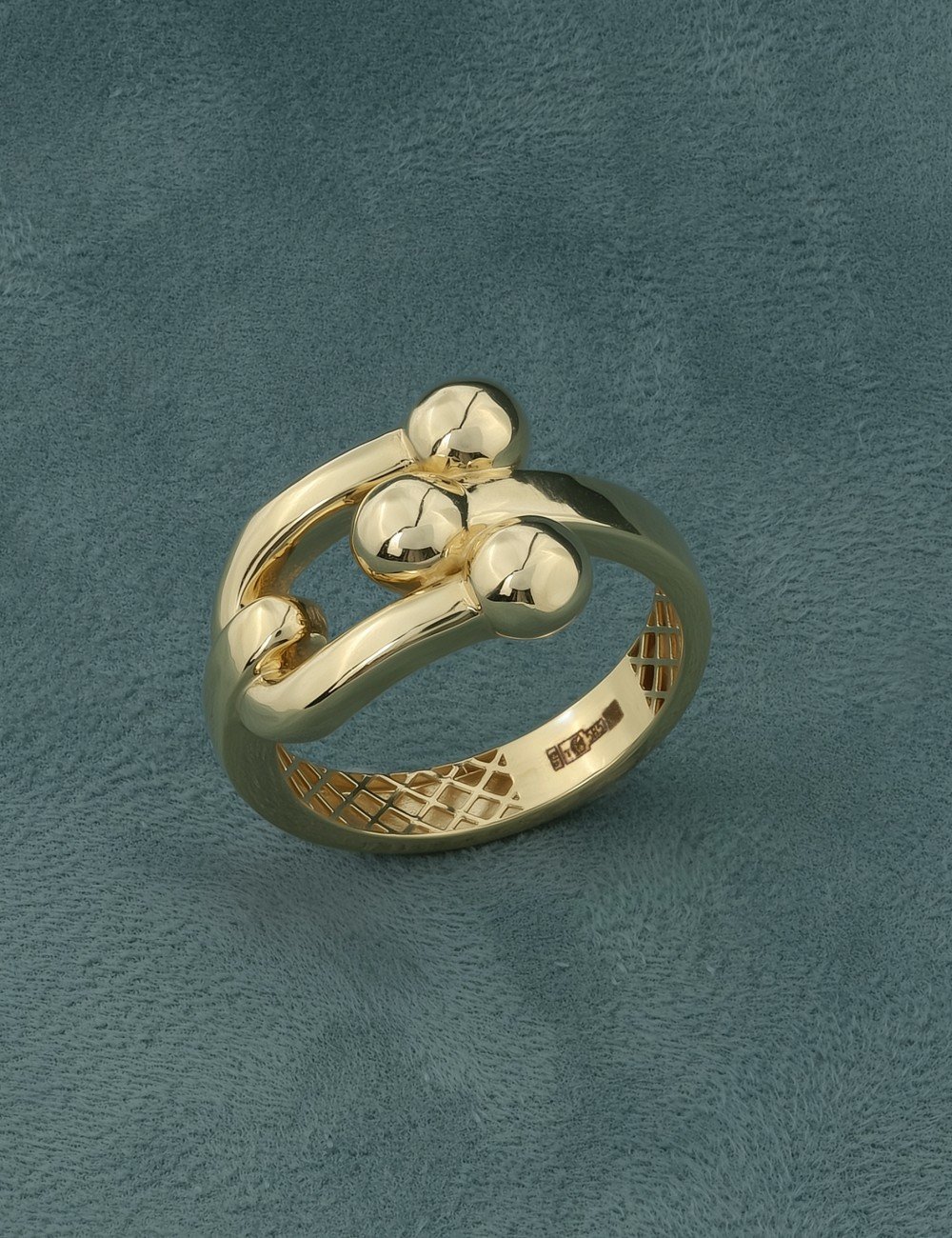 Кольцо из лимонного золота