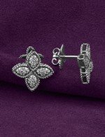 Серьги из белого золота c бриллиантами