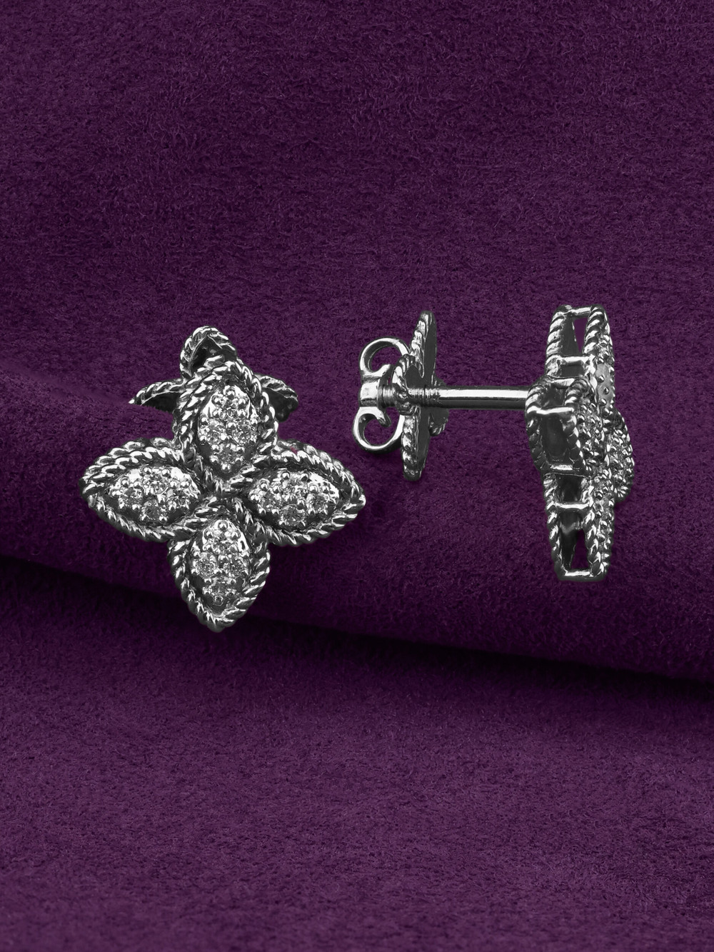 Серьги из белого золота 585 пробы c бриллиантами