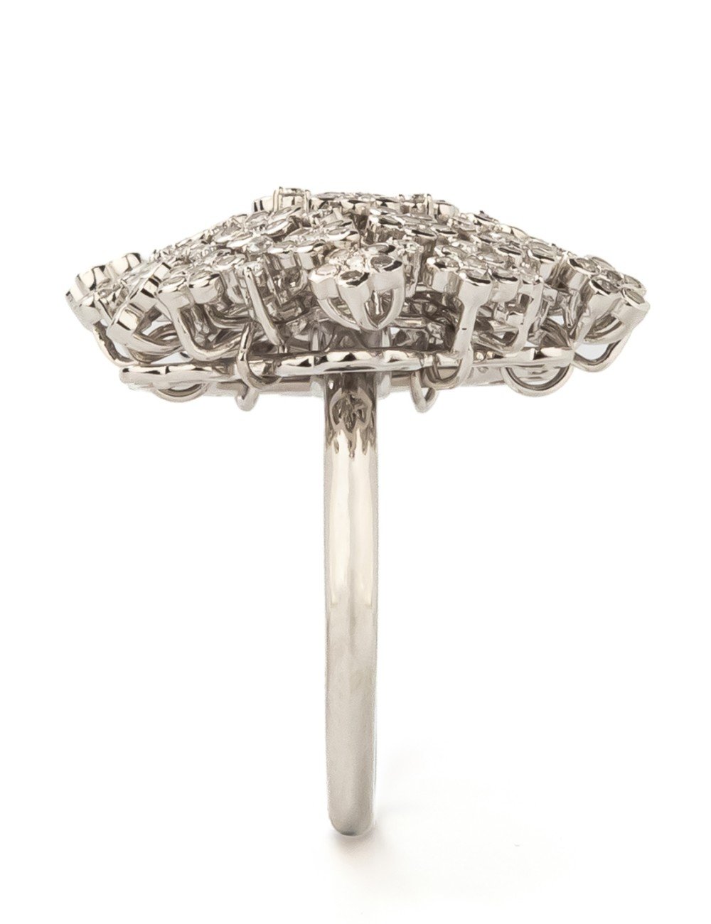 Кольцо из белого золота c бриллиантами