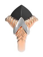 Кольцо из золота c ониксом