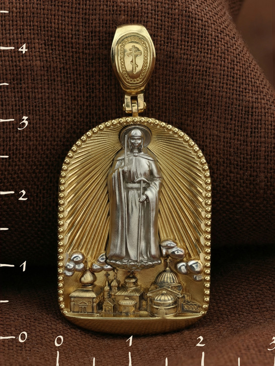 Нательная икона из лимонного золота 585 пробы c эмалью