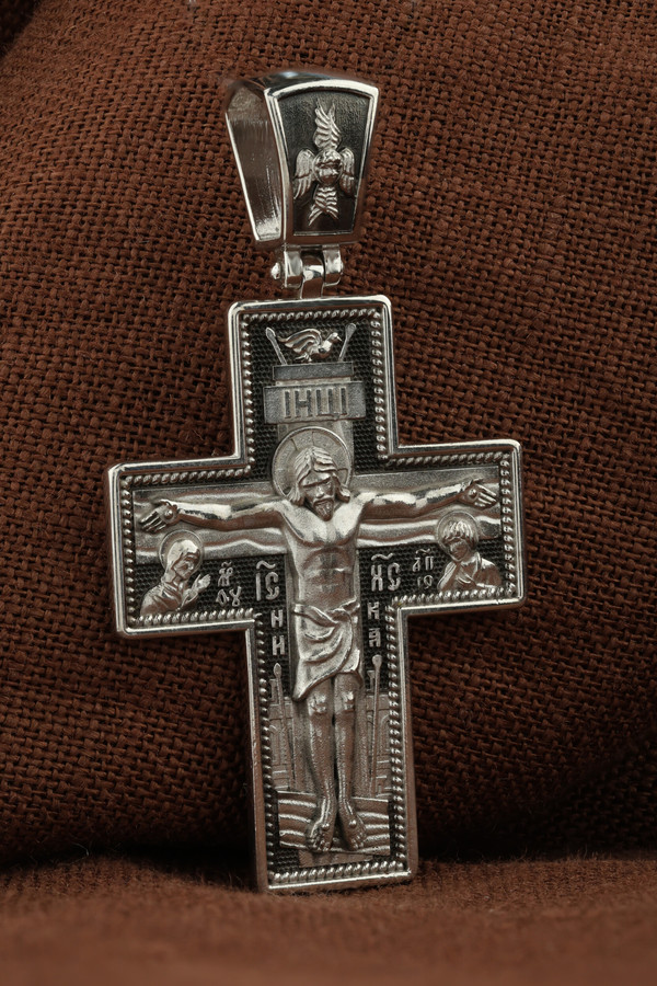 Крест из белого золота 585 пробы