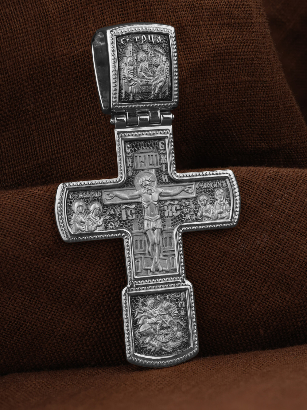 Крест из белого золота 585 пробы