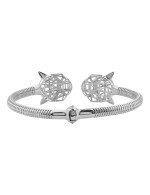 Браслет из белого золота c изумрудом