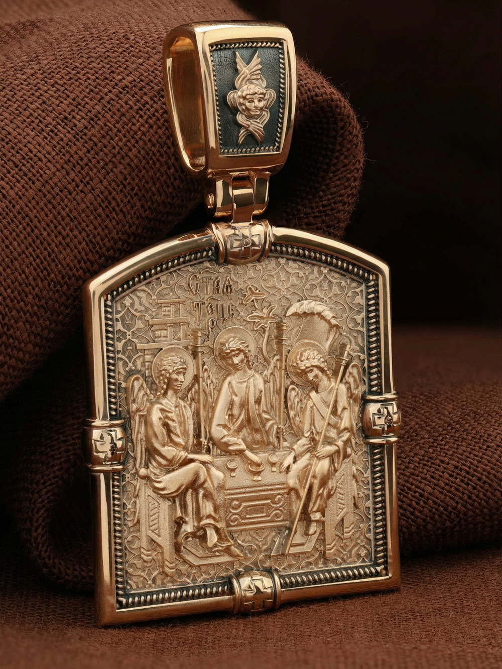 Нательная икона из красного золота 585 пробы