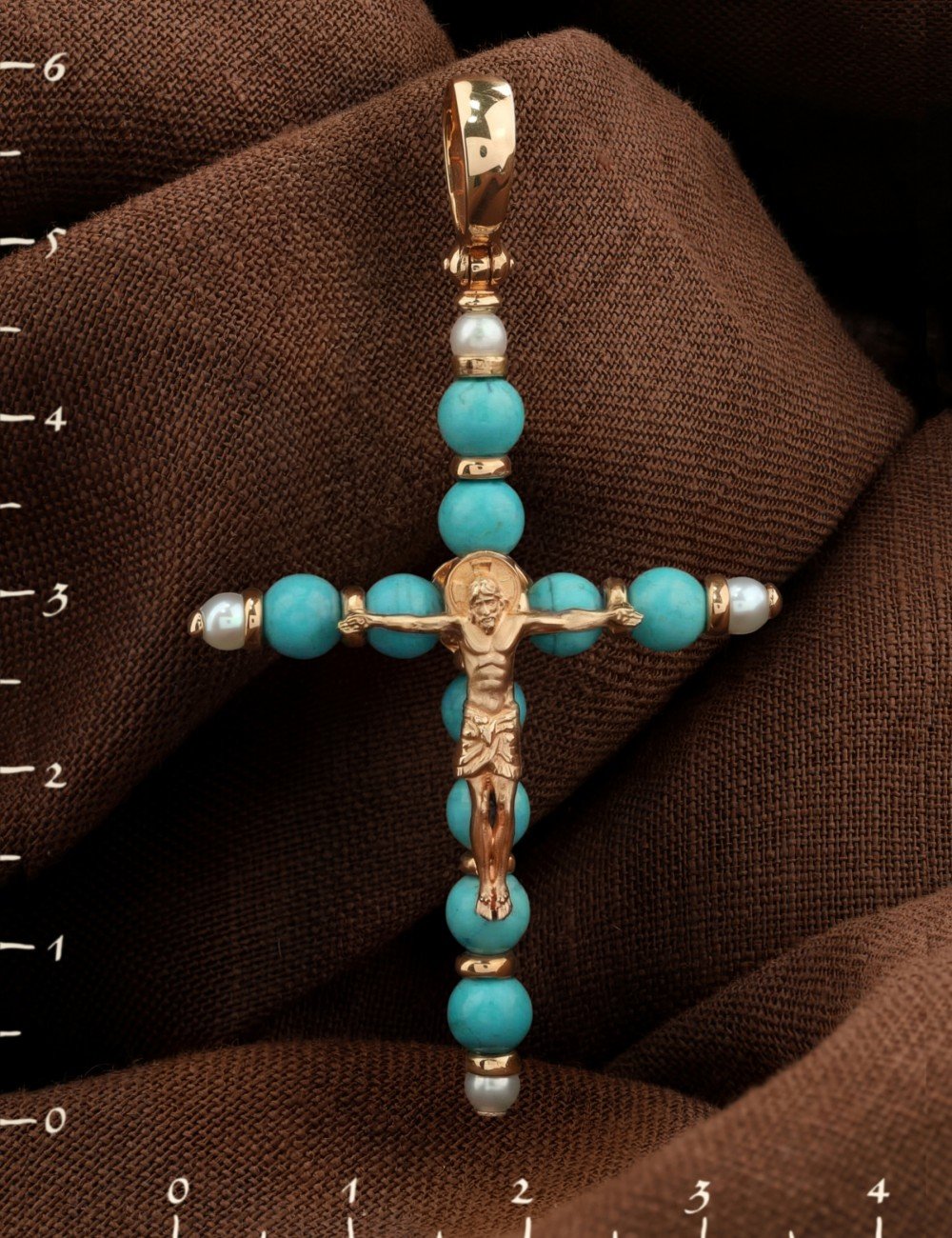 Крест из золота c жемчугом и бирюзой