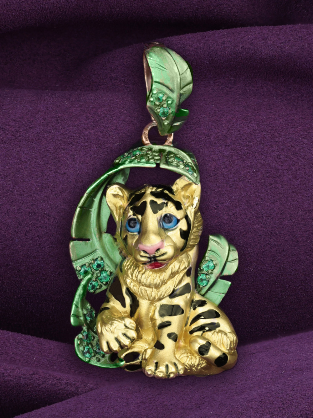 Подвеска из красного золота 585 пробы c эмалью и изумрудом