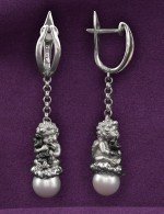 Серьги из белого золота c жемчугом