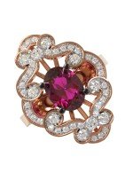 Кольцо из золота c бриллиантами и рубином