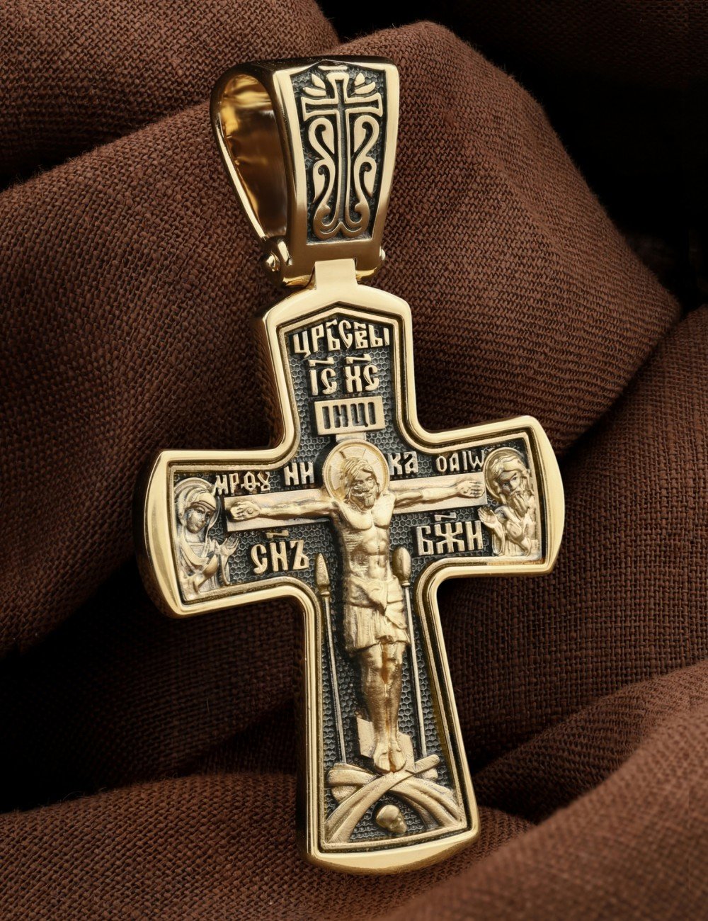Крест из лимонного золота