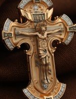 Крест из золота c фианитом