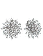 Серьги из белого золота c бриллиантами