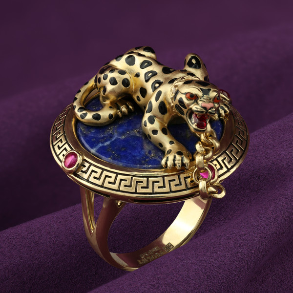 Кольцо из лимонного золота 585 пробы c эмалью, рубином и лазуритом