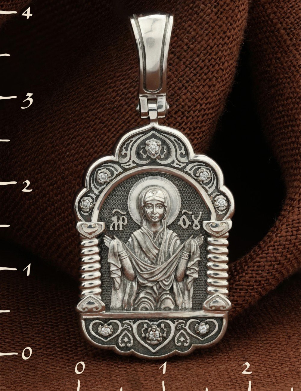 Образок из белого золота c бриллиантами