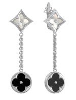 Серьги из белого золота c ониксом и перламутром