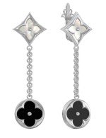 Серьги из белого золота c ониксом и перламутром