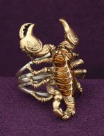 Кольцо из лимонного золота c эмалью