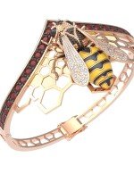 Браслет из золота c эмалью, фианитом, гранатом и эмалью