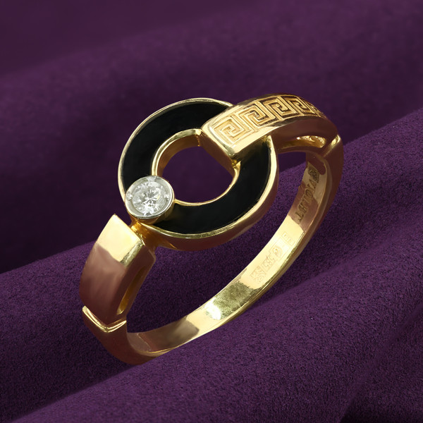 Кольцо из лимонного золота 585 пробы c бриллиантами и ониксом