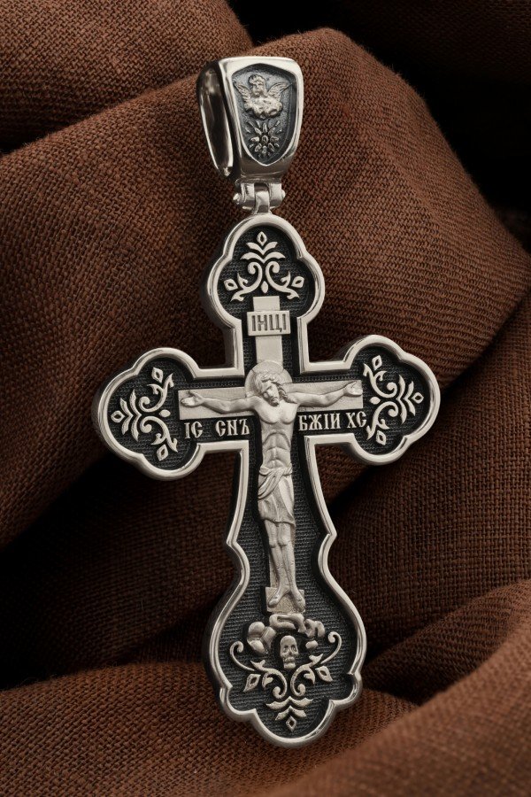 Крест из белого золота