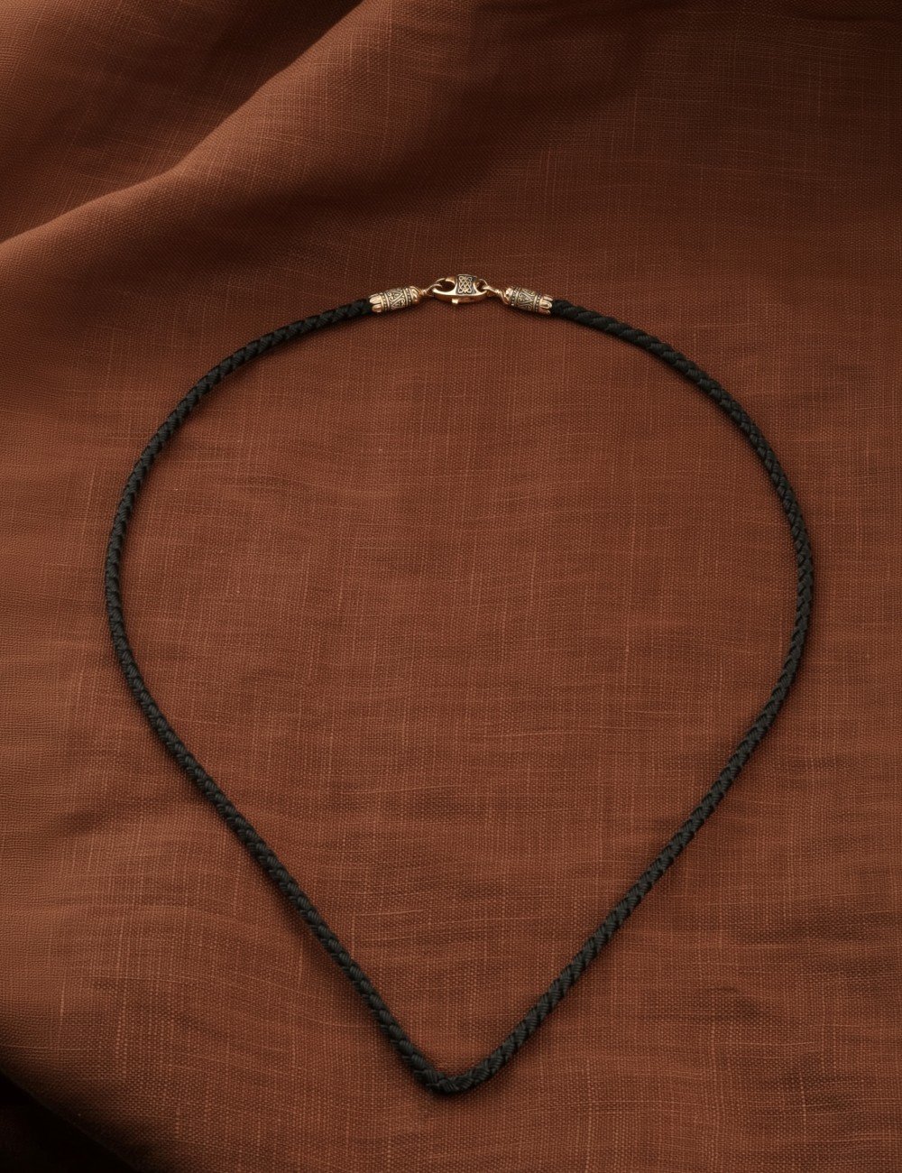 Шнурок шёлковый из золота c шёлковым шнурком