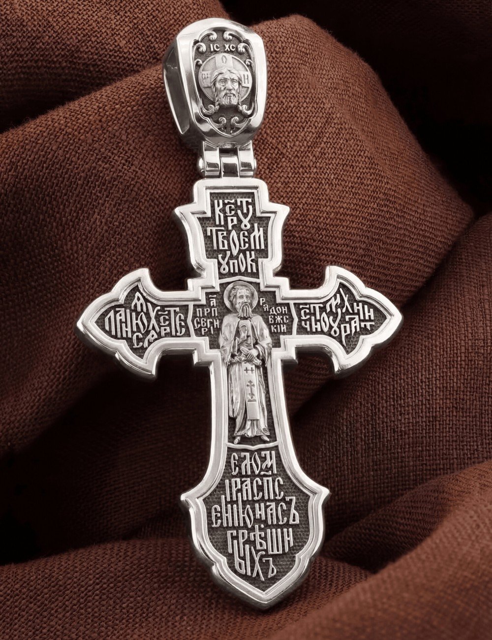 Крест из белого золота