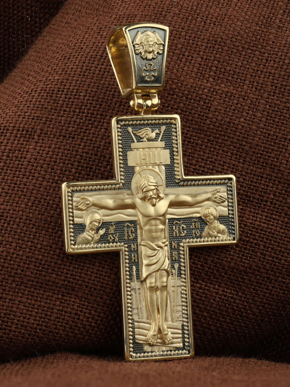 Крест из лимонного золота 585 пробы