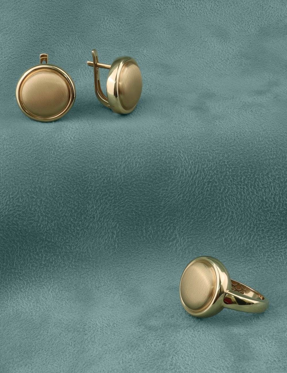 Серьги из золота