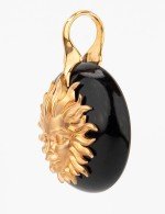 Подвеска из золота c ониксом